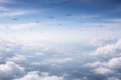 Дроны атакуют регионы РФ Сгенерировано chat.qwen.ai