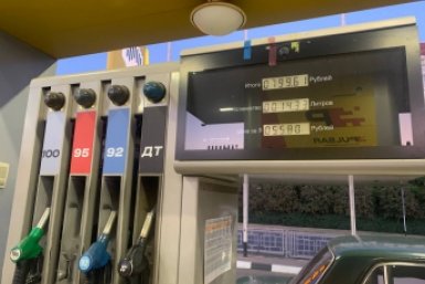 В Крыму возобновилась свободная продажа АИ-92, но 95-й всё ещё выдают по талонам