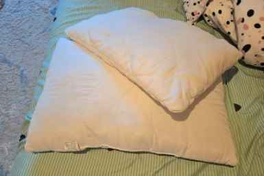 Подушка автора