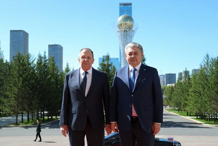Президент Казахстана принял министра иностранных дел РФ Сергея Лаврова сайт МИД РФ