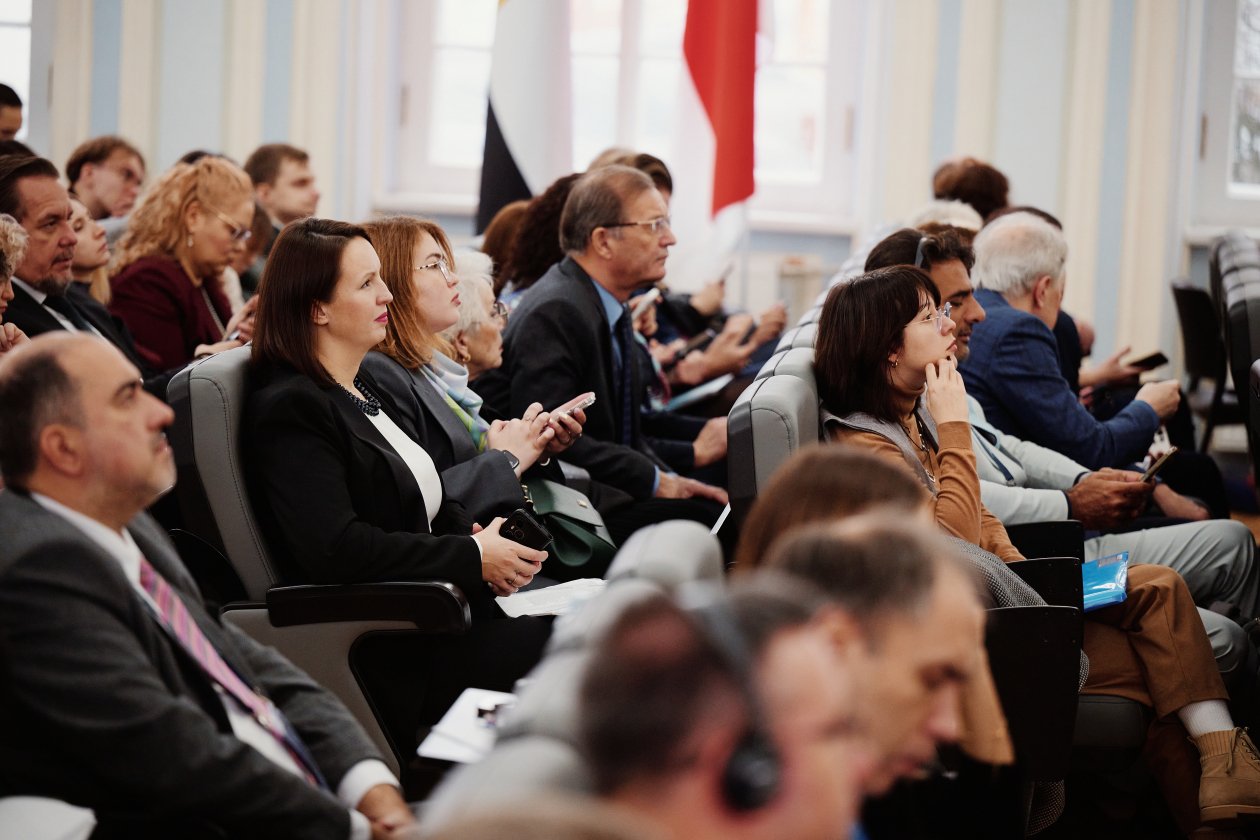 Международная научно-практическая конференция «Социальная архитектура: теория и практика социальных изменений» (16+)
