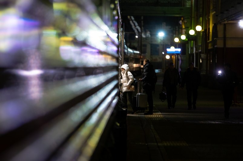 Из Москвы и Самары в Сочи пустят дополнительные поезда в новогодние праздники - SochiMedia, 19.11.2025
