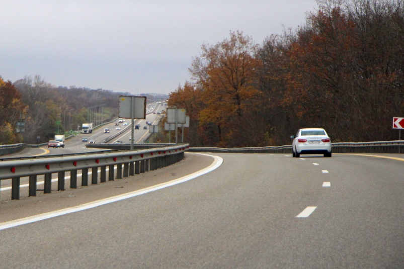 Сочи вошел в тройку лидеров по автотуризму в ноябре - SochiMedia, 19.11.2025