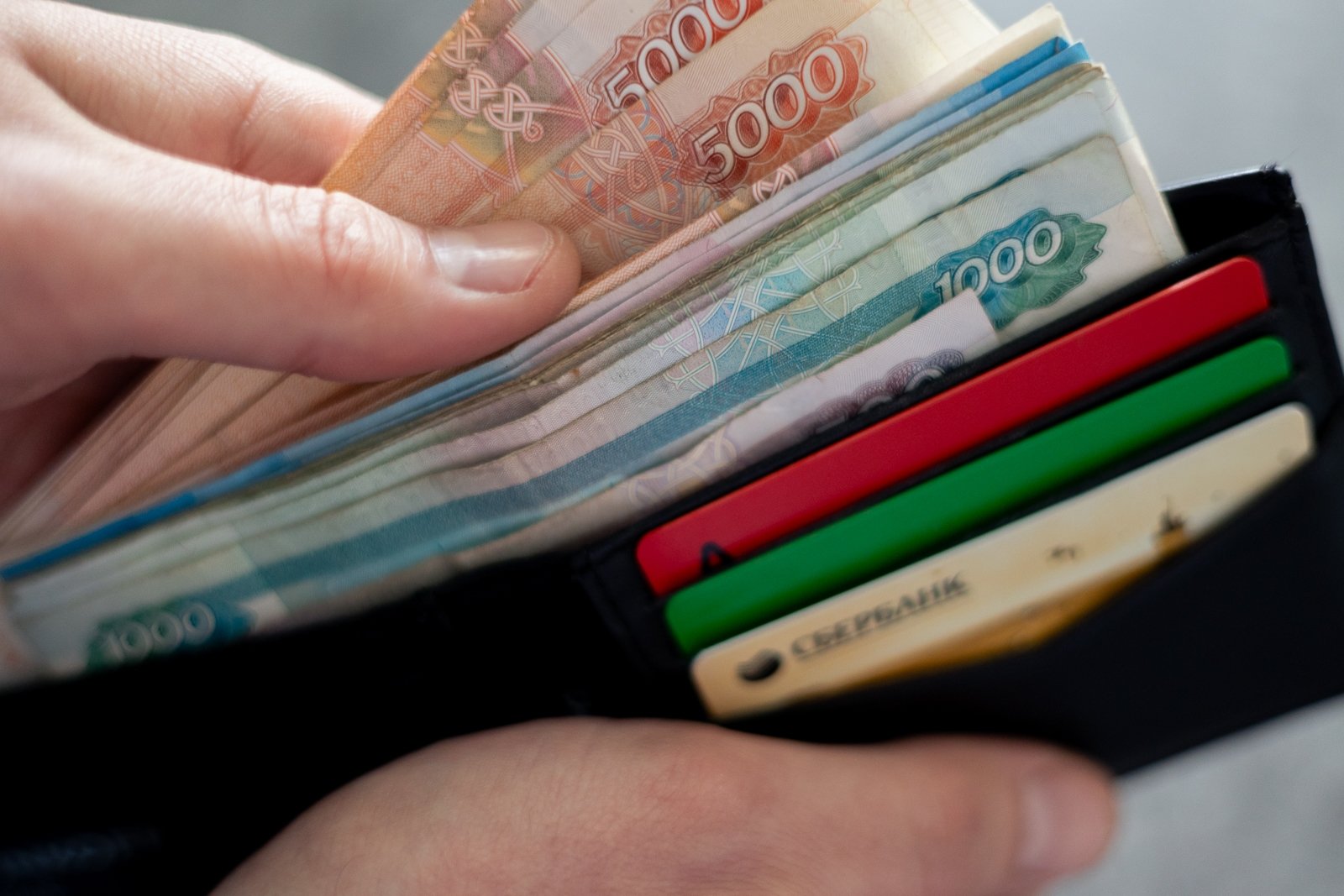 В Сочи курьер попыталась развести маркетплейс на 39 тысяч рублей Илья Аверьянов